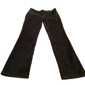 JAG Green Ladies Ruby Straight Corduroy -Size 10-32 inches Length.